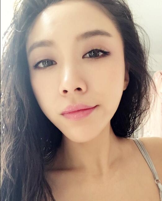 欣欣的第二张照片--上杭婚介网
