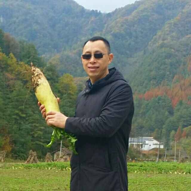 墨迹男的第一张照片--上杭婚介网