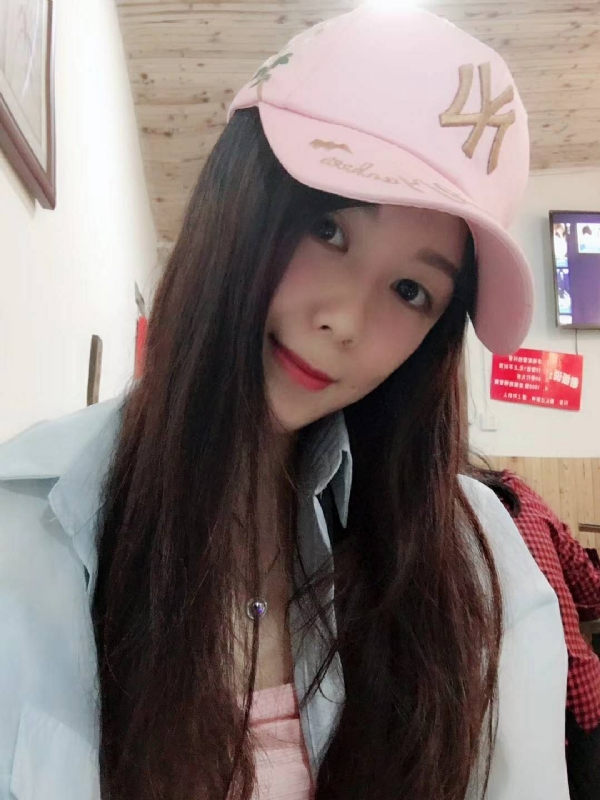 丹丹的第三张照片--上杭婚介网