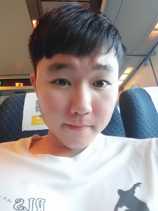 爱玉的第一张照片--上杭婚介网