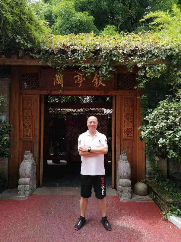 李国伟的第四张照片--上杭婚介网