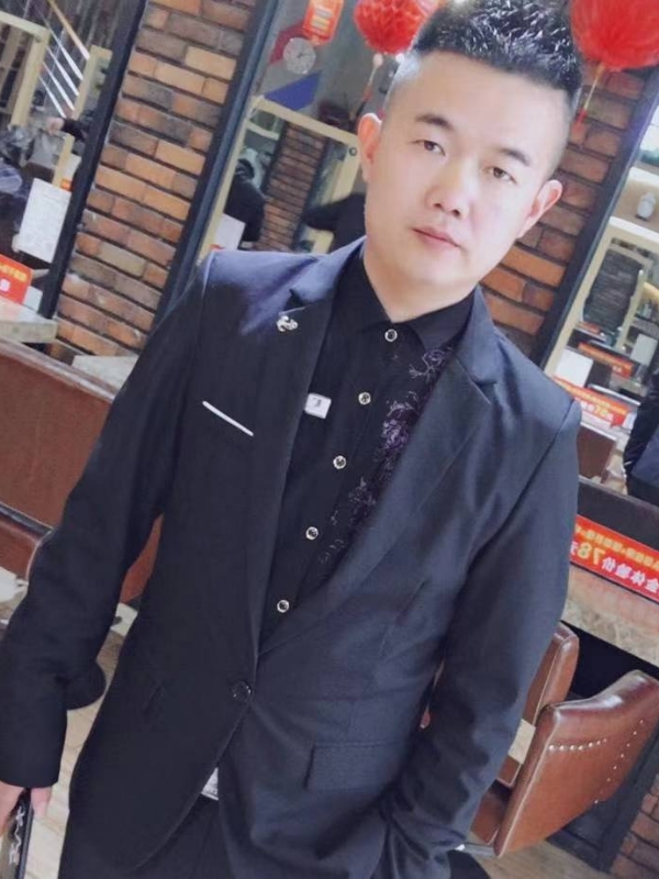 相伴到老的第一张照片--上杭婚介网