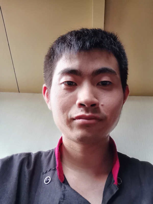 嗯的第一张照片--上杭婚介网