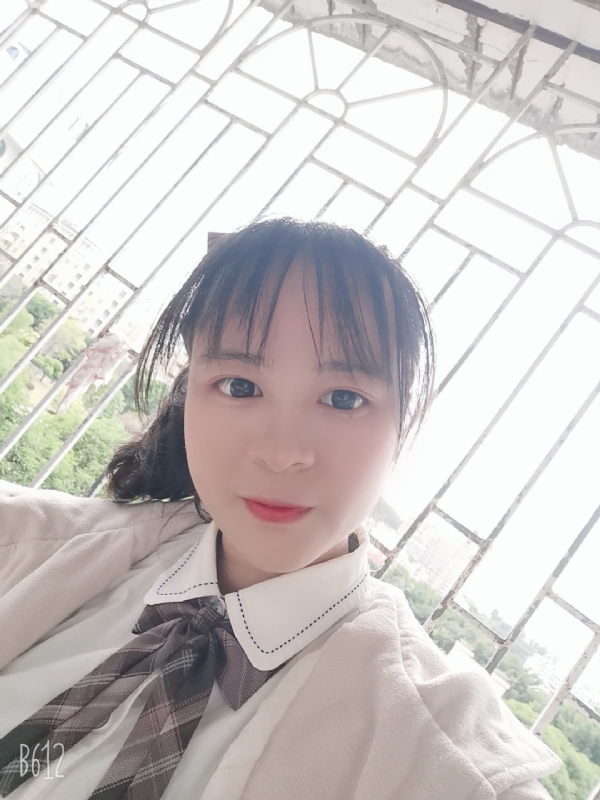 倩倩的第一张照片--上杭婚介网