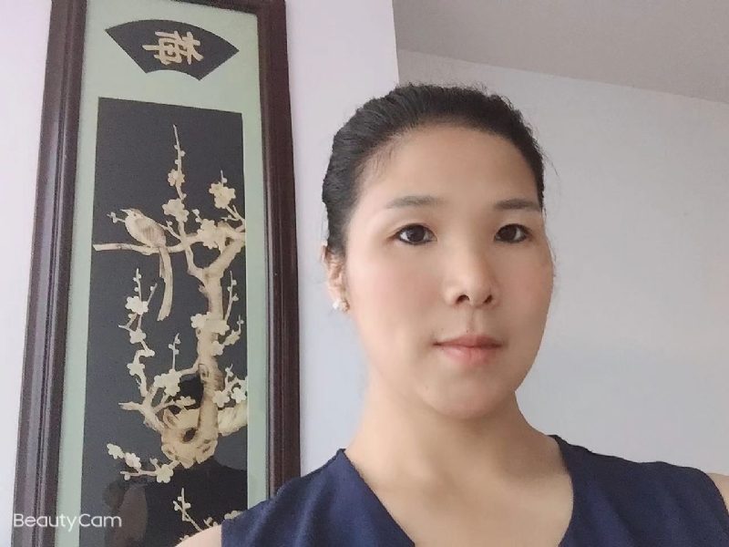 微笑的第一张照片--上杭婚介网