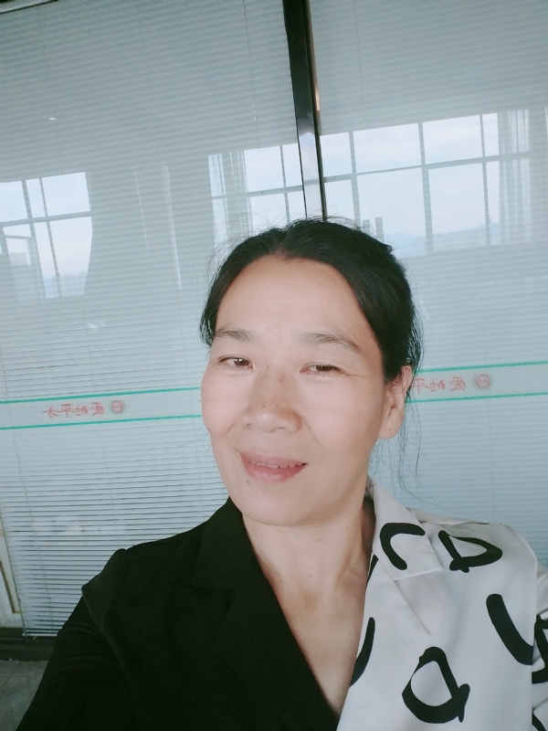易莲的第一张照片--上杭婚介网