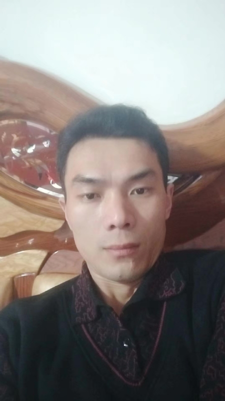 错把真心喂了狗的第四张照片--上杭婚介网