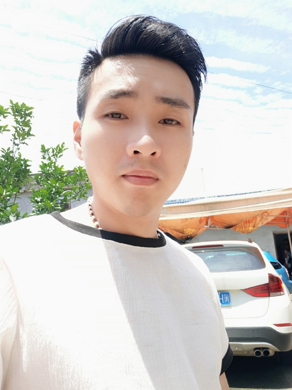 人间烟火的第一张照片--上杭婚介网