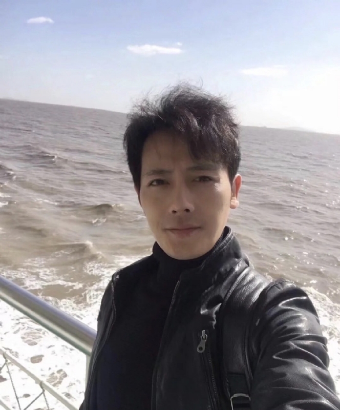 疯狂的小鱼的第一张照片--上杭婚介网