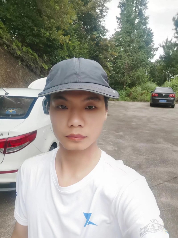 携手相伴的第一张照片--上杭婚介网