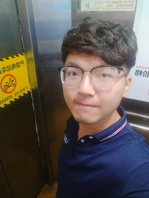 H先生的第二张照片--上杭婚介网