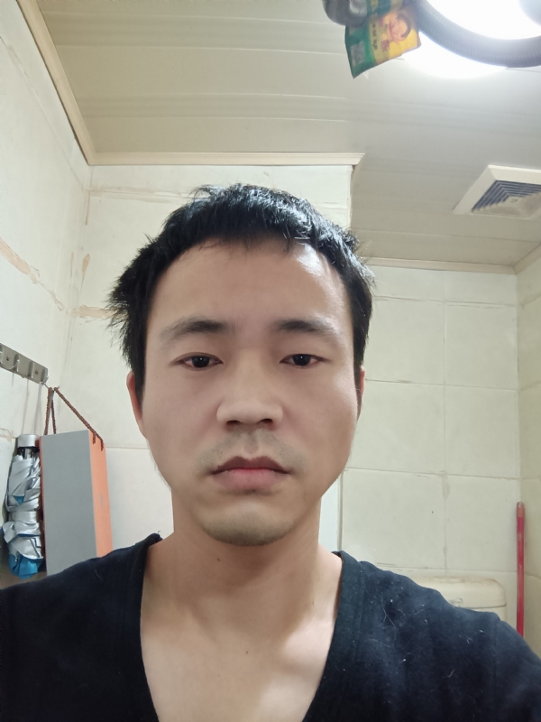 守望天空的第一张照片--上杭婚介网