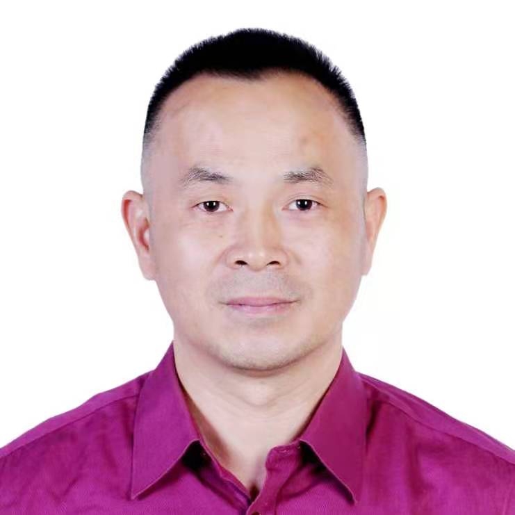 鹏晖的第三张照片--上杭婚介网