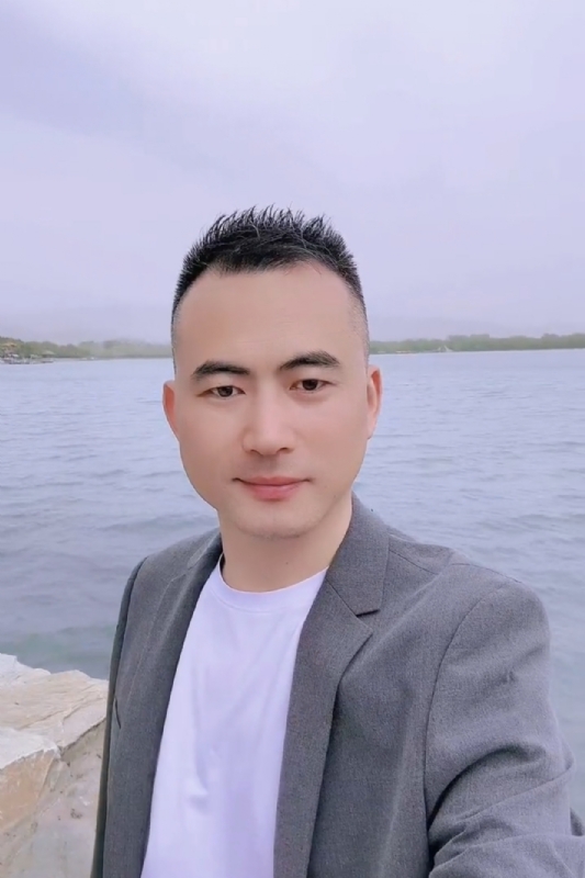 一往情深的第一张照片--上杭婚介网