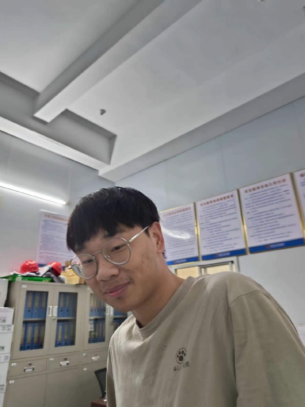 牛子弟的第一张照片--上杭婚介网