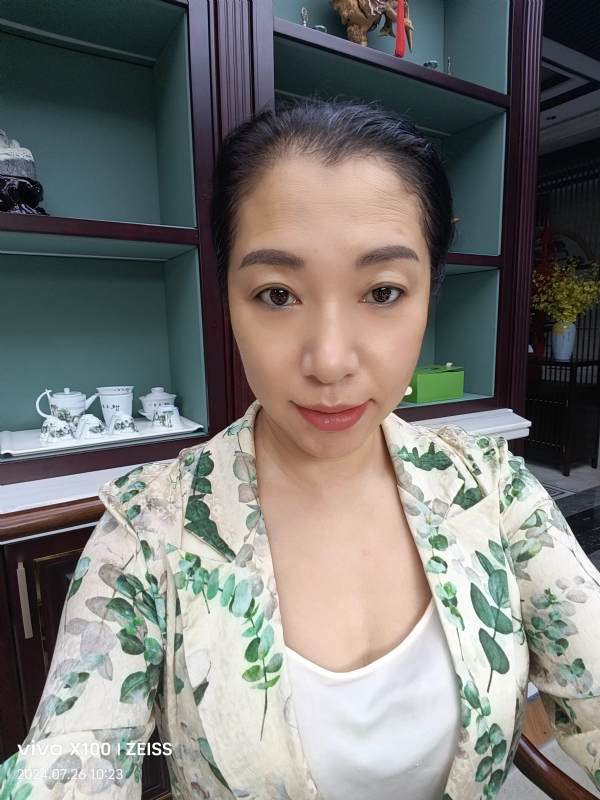仝馨的第三张照片--上杭婚介网