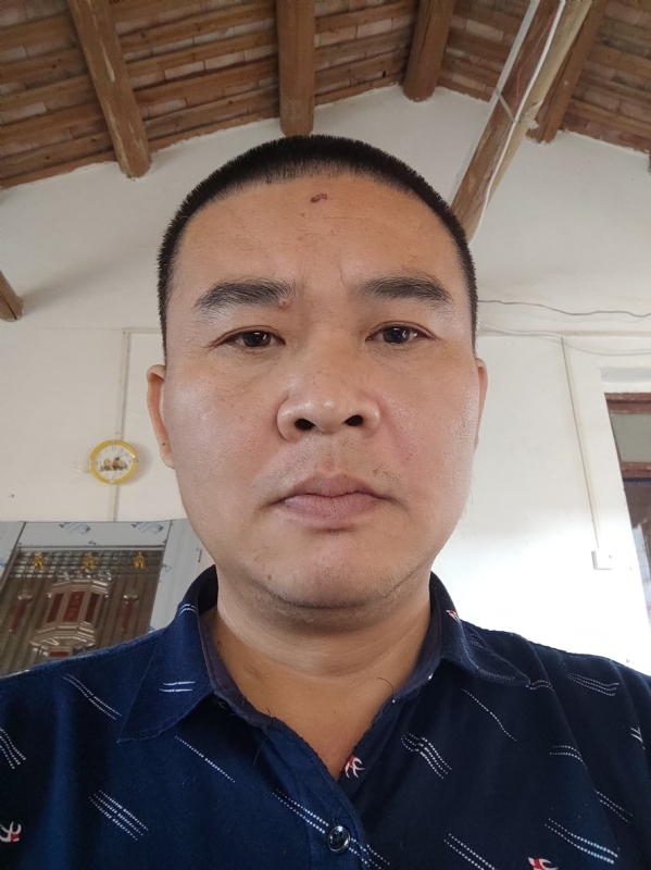 破碎的第一张照片--上杭婚介网