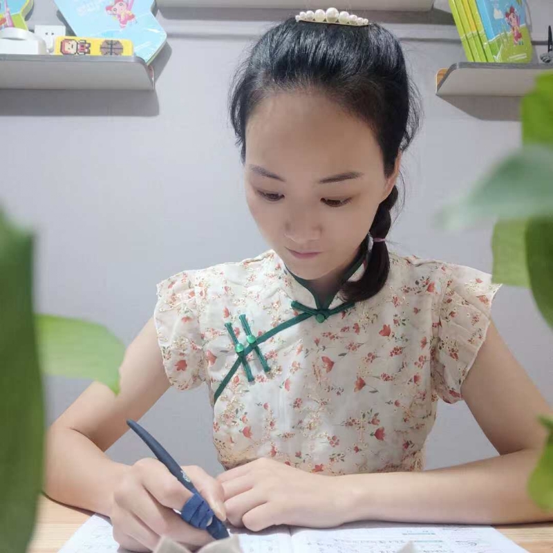 珊珊的第一张照片--上杭婚介网