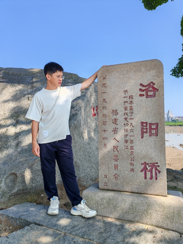 风尘的第三张照片--上杭婚介网