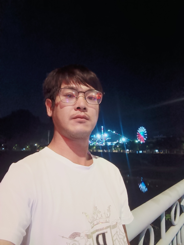 任豐的第一张照片--上杭婚介网