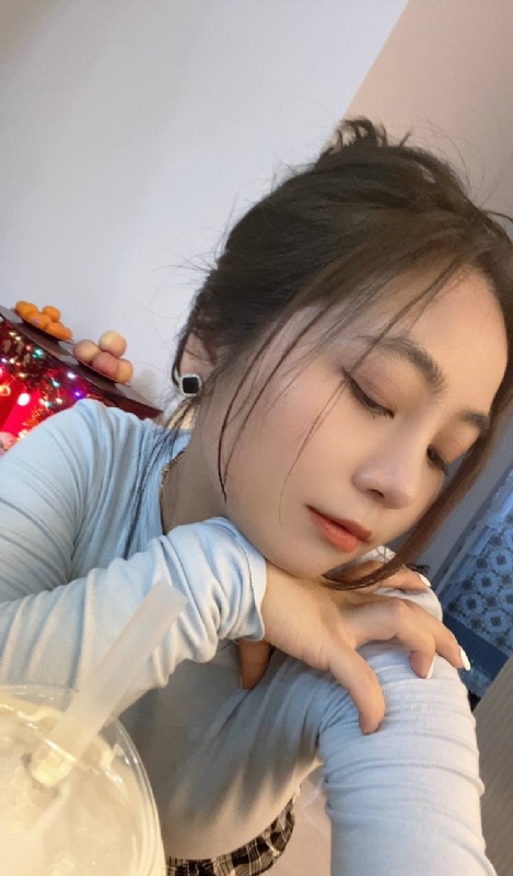 艳秋的第一张照片--上杭婚介网