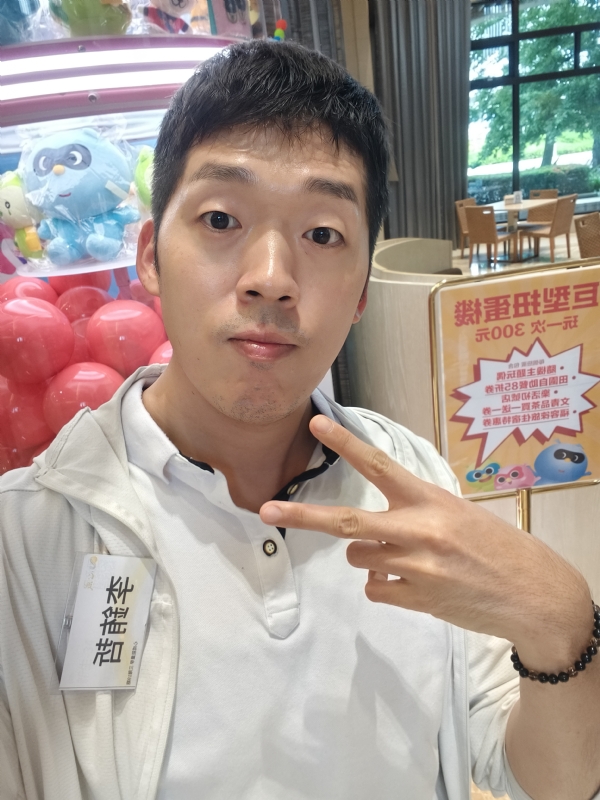 銪哲的第一张照片--上杭婚介网